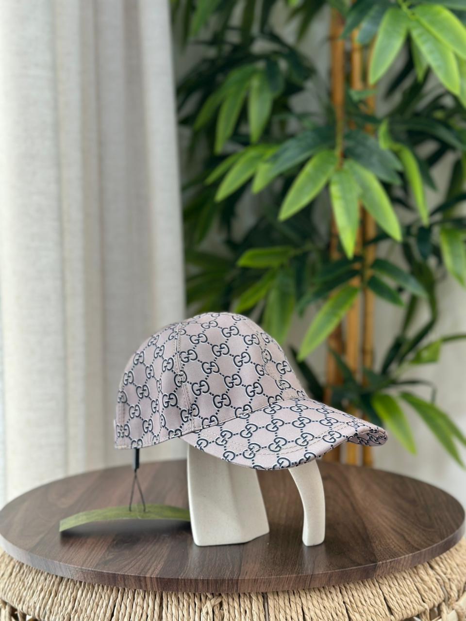 Gucci | Jumbo GG Canvas Baseball Hat – Blue / Black