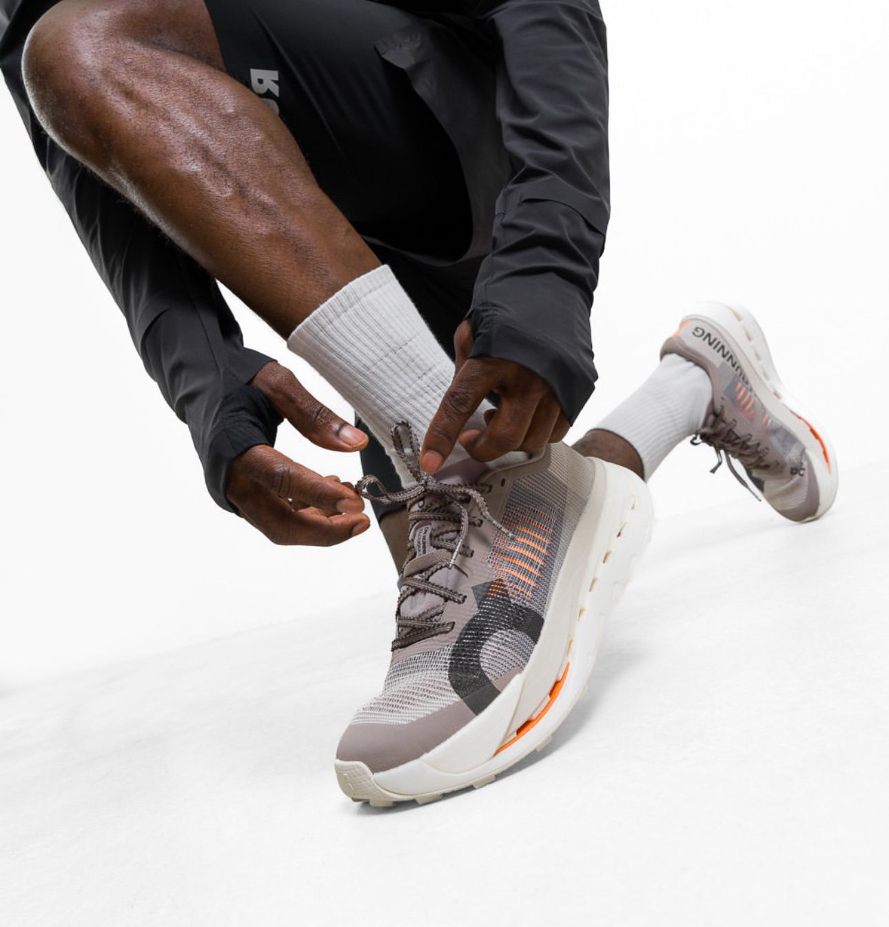 On Cloud | Cloudultra Pro Sneakers – Cinder Pearl