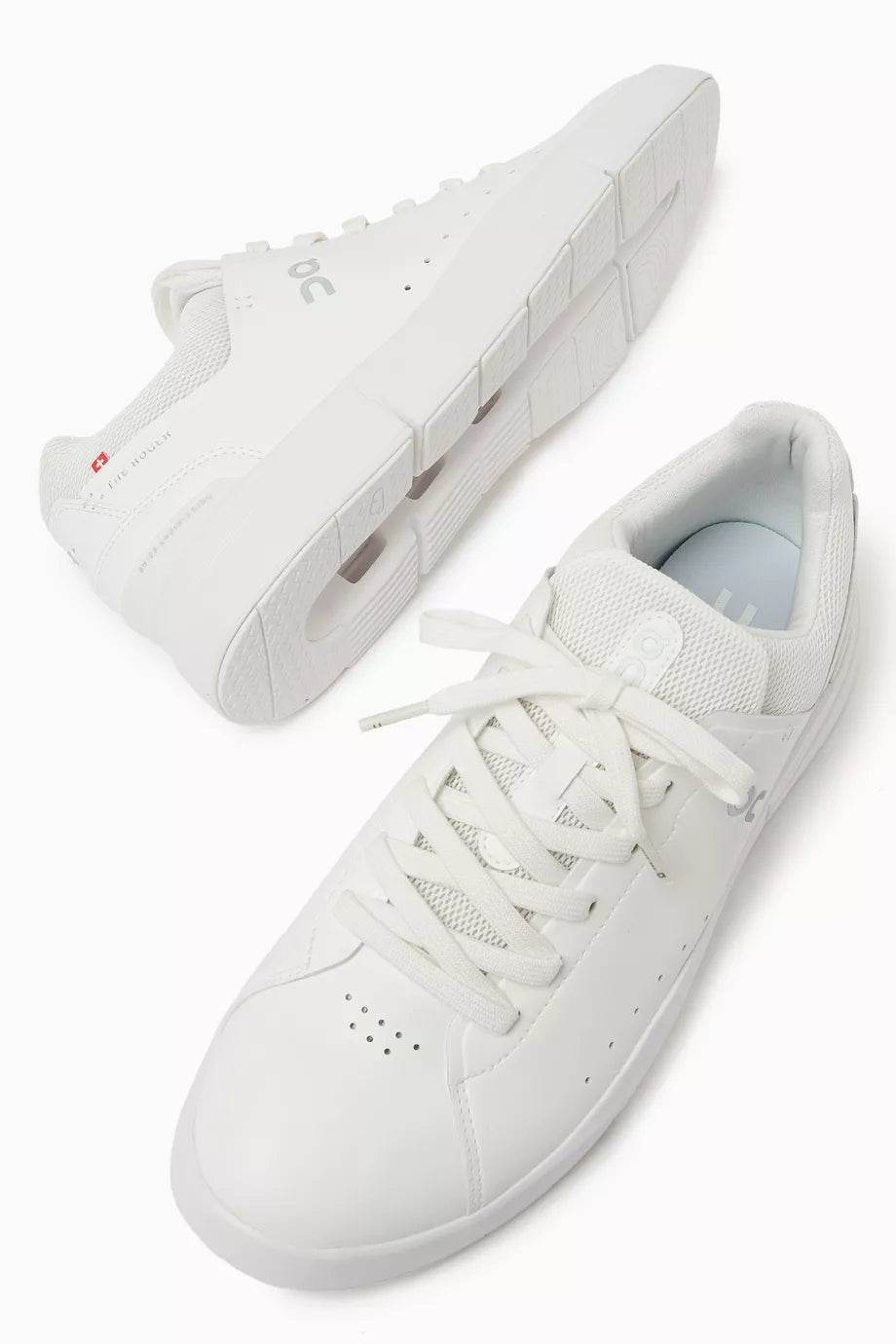 On Cloud | Roger Advantage Sneakers – All White