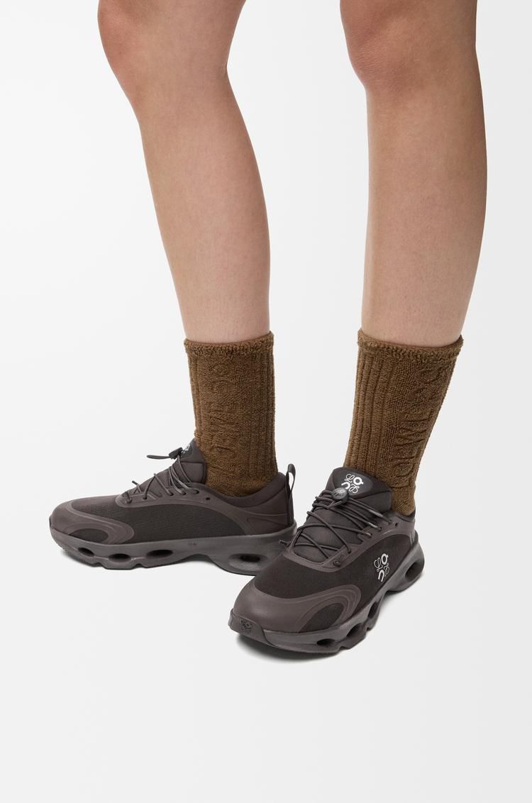 On Cloud | Cloudsolo Loewe Sneakers – Dark Brown / Black