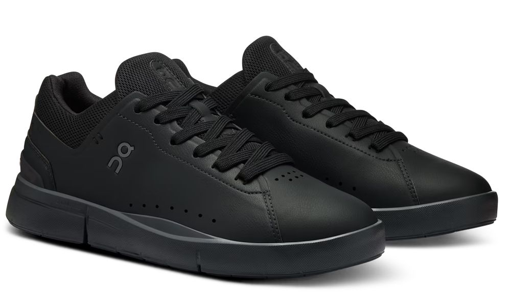 On Cloud | Roger Advantage Sneakers – All Black