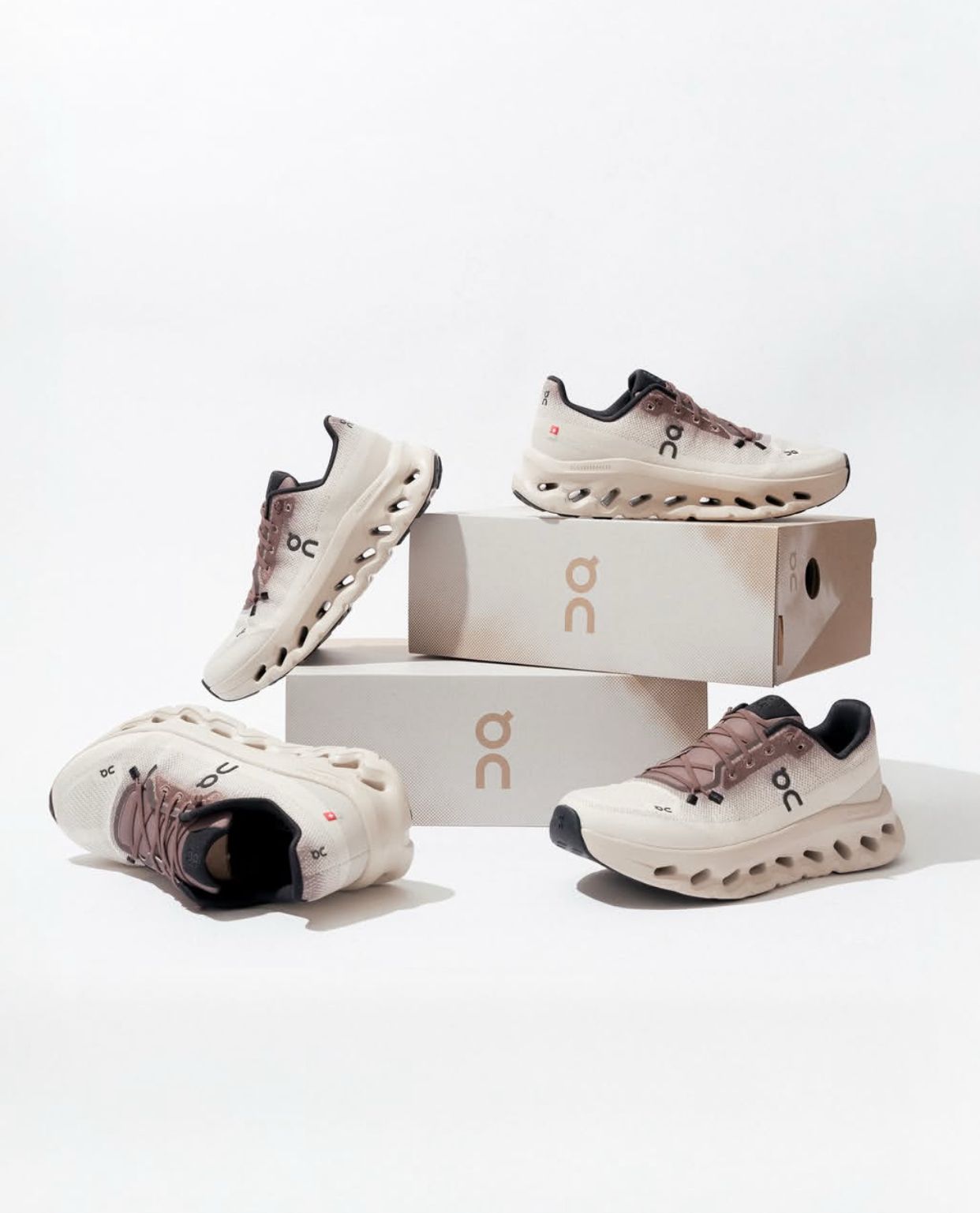 On Cloud | Cloudtilt Sneakers – Clove Sand