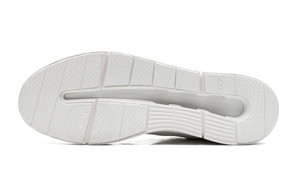 On Cloud | Roger Advantage Sneakers – All White
