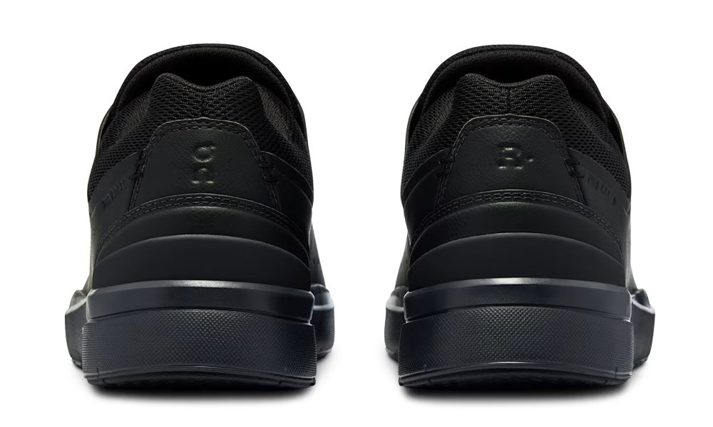 On Cloud | Roger Advantage Sneakers – All Black