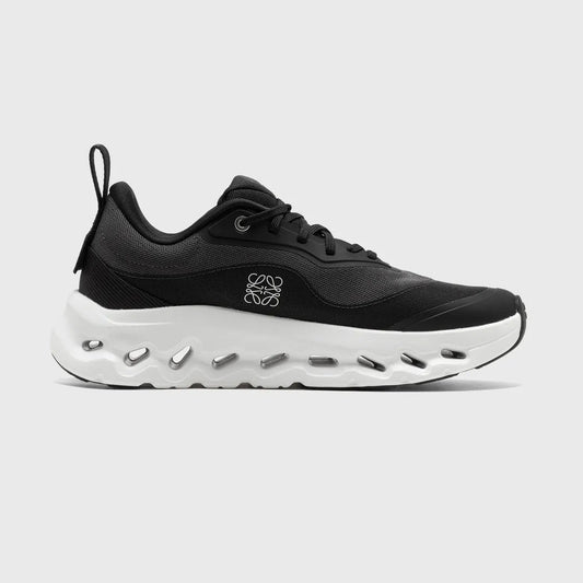 On Cloud | Cloudtilt 2 Loewe Sneakers – Black