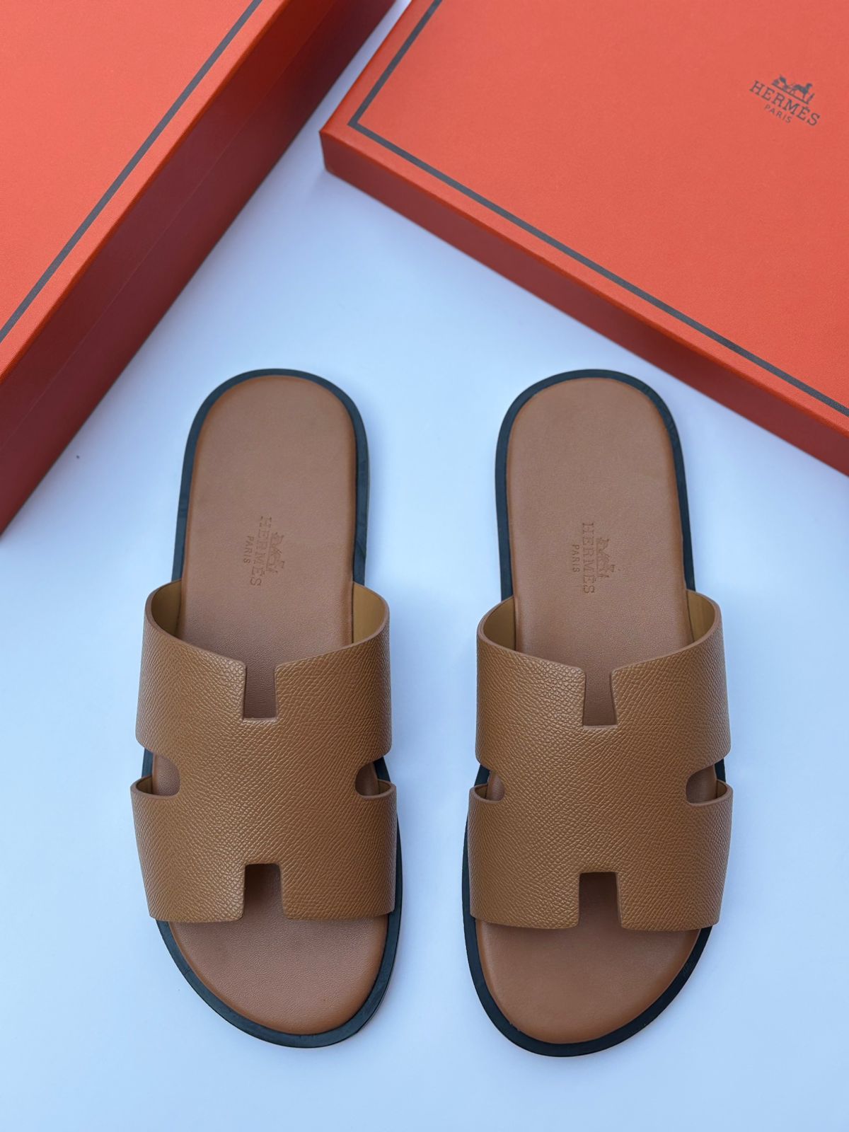 Hermès | Izmir Bleu Orage Bleu Marine Sandals