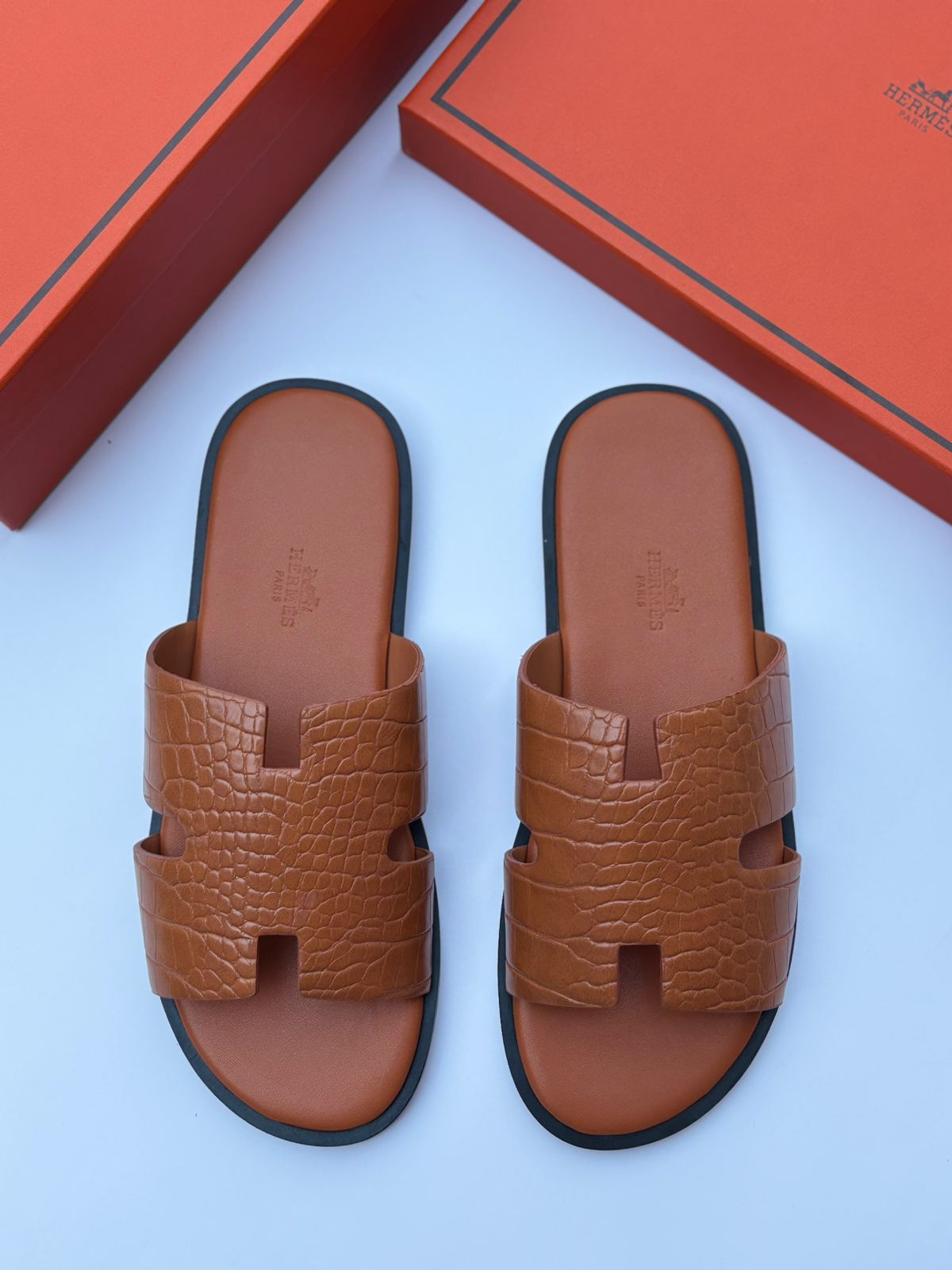 Hermès | Electra Sandals – Noir / Orange