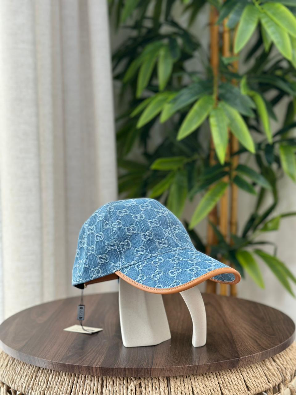 Gucci | GG Canvas Baseball Hat – Beige / Blue