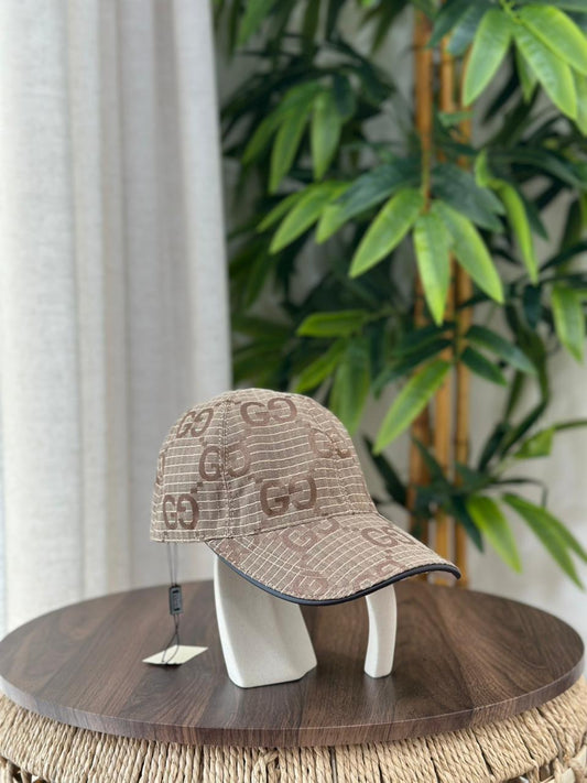 Gucci | Off the Grid Baseball Hat – Red