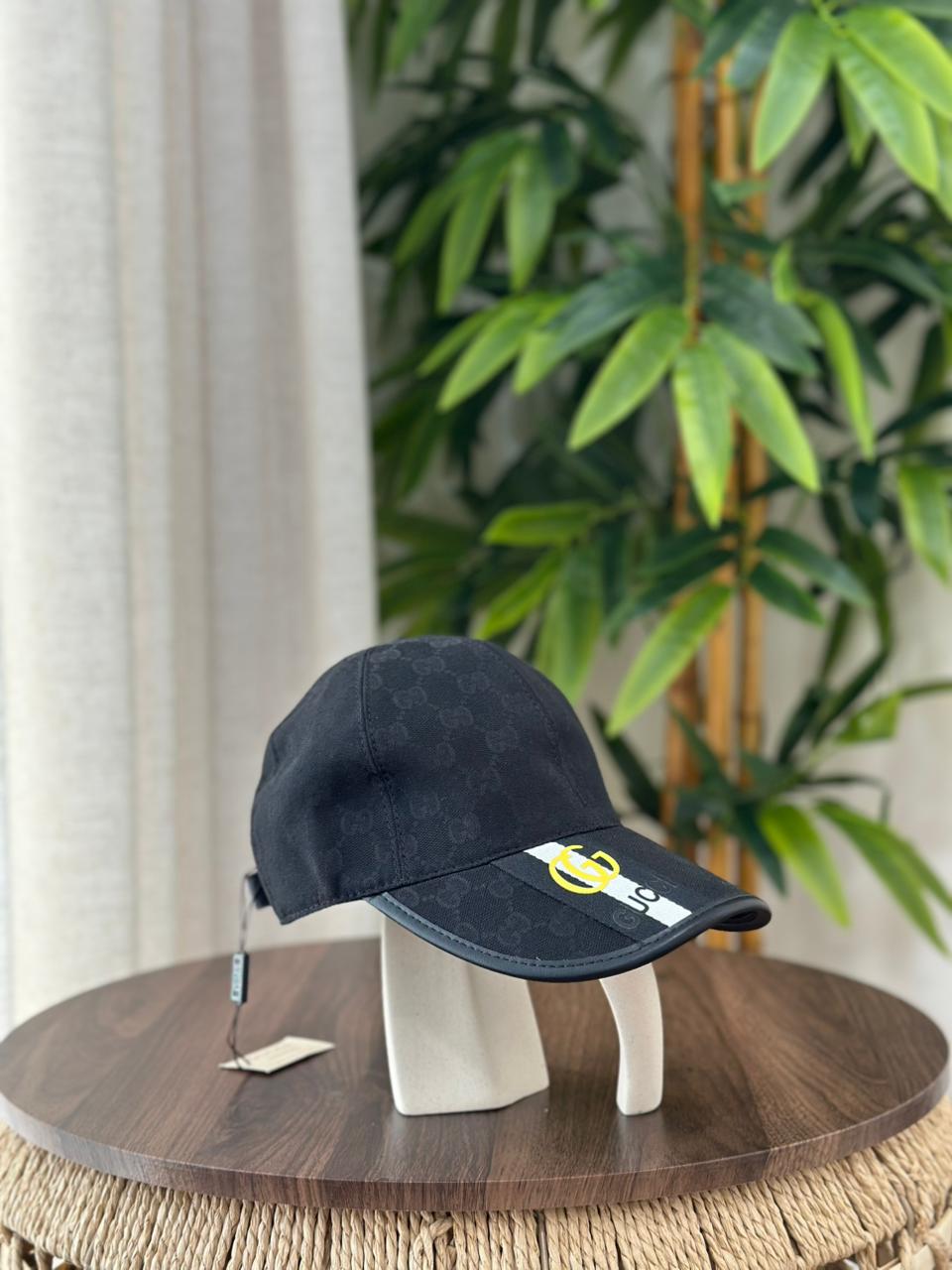 Gucci | Jumbo GG Canvas Baseball Hat – Camel / Ebony