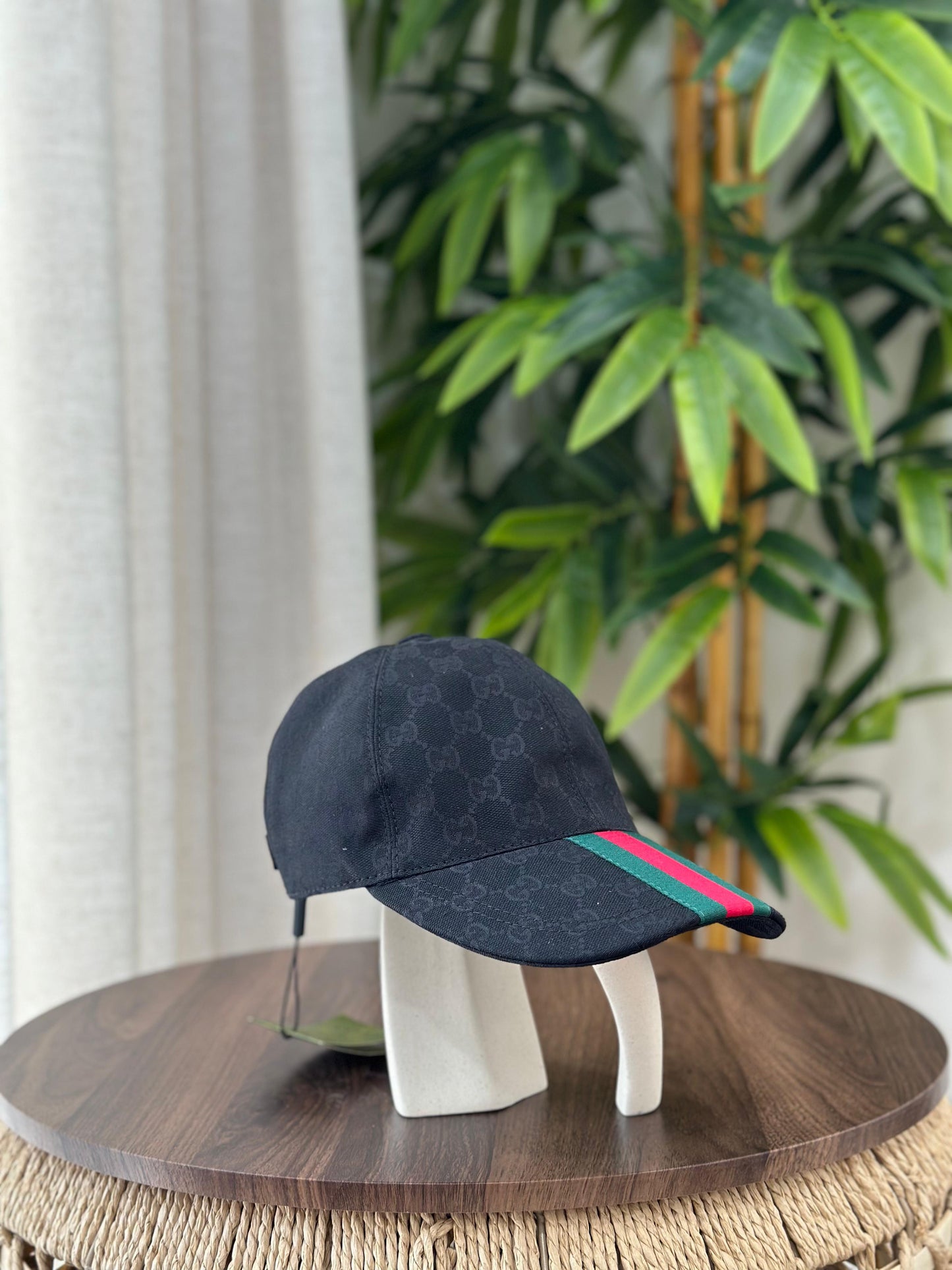 Gucci | GG Canvas Baseball Hat – Black