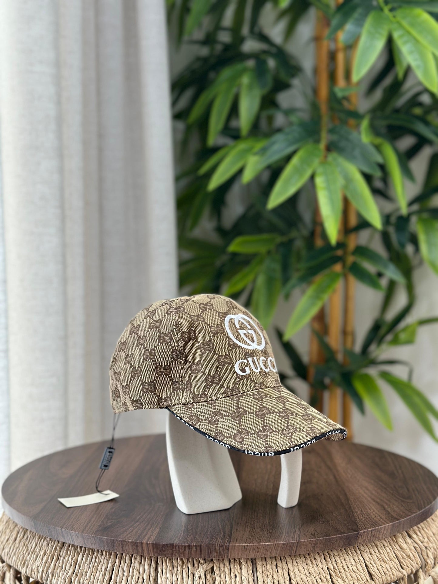 Gucci | GG Canvas Baseball Hat – Black