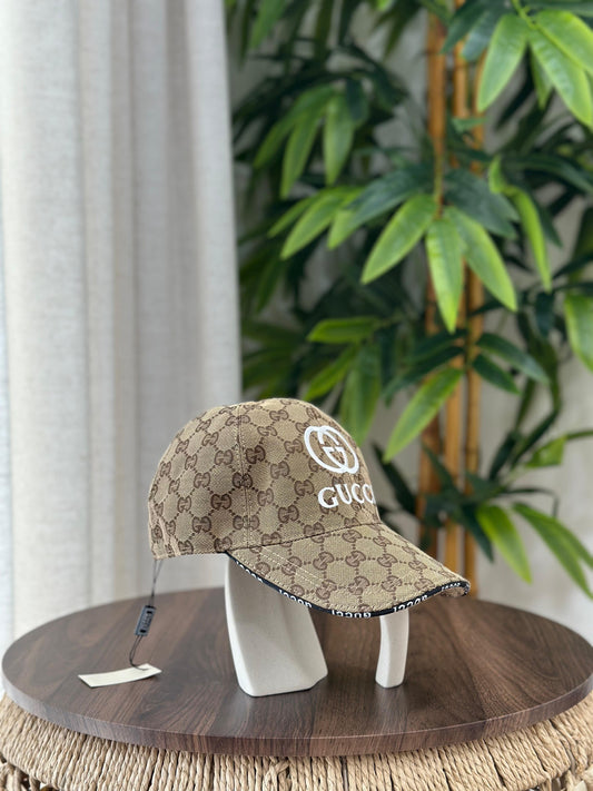 Gucci | GG Canvas Baseball Hat – Black