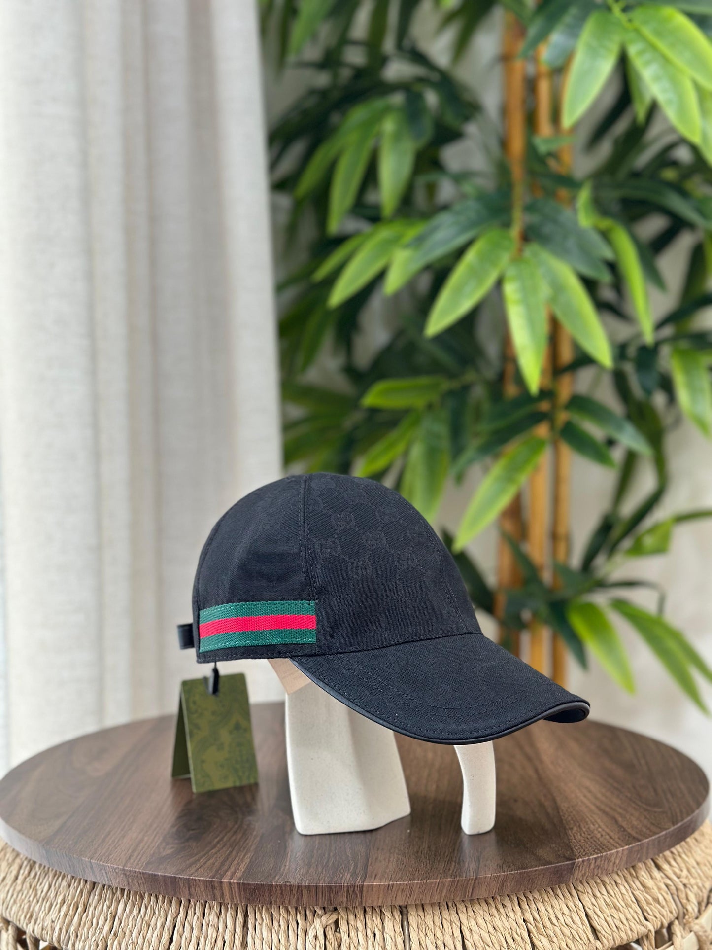 Gucci | GG Canvas Baseball Hat – Black