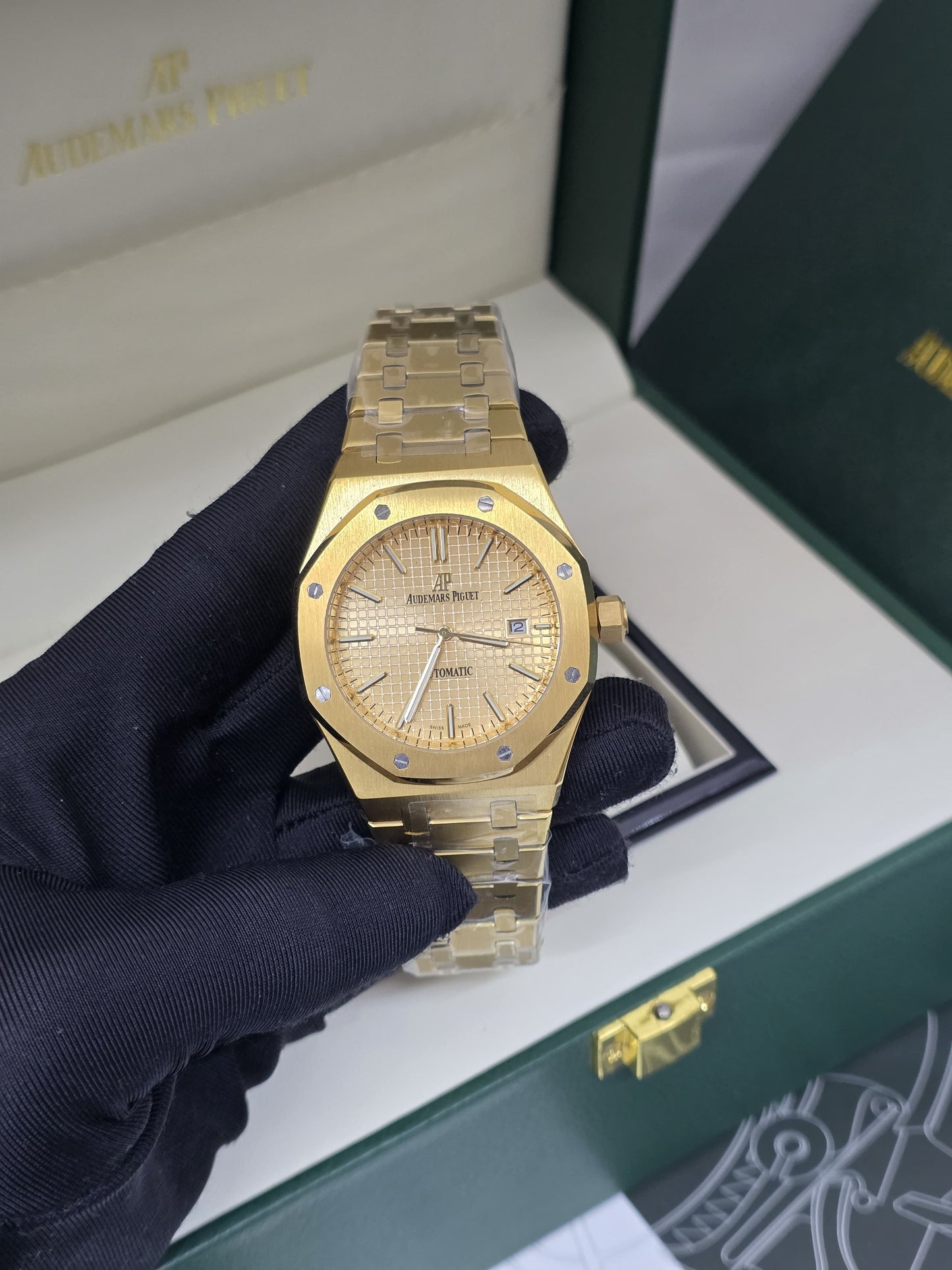 Audemars Piguet | Royal Oak Selfwinding Bleu Nuit Nuage 50 Watch – Blue