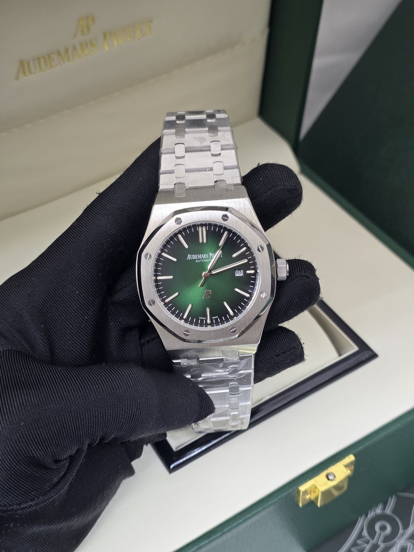 Audemars Piguet | Royal Oak Selfwinding Ceramic Watch – Black