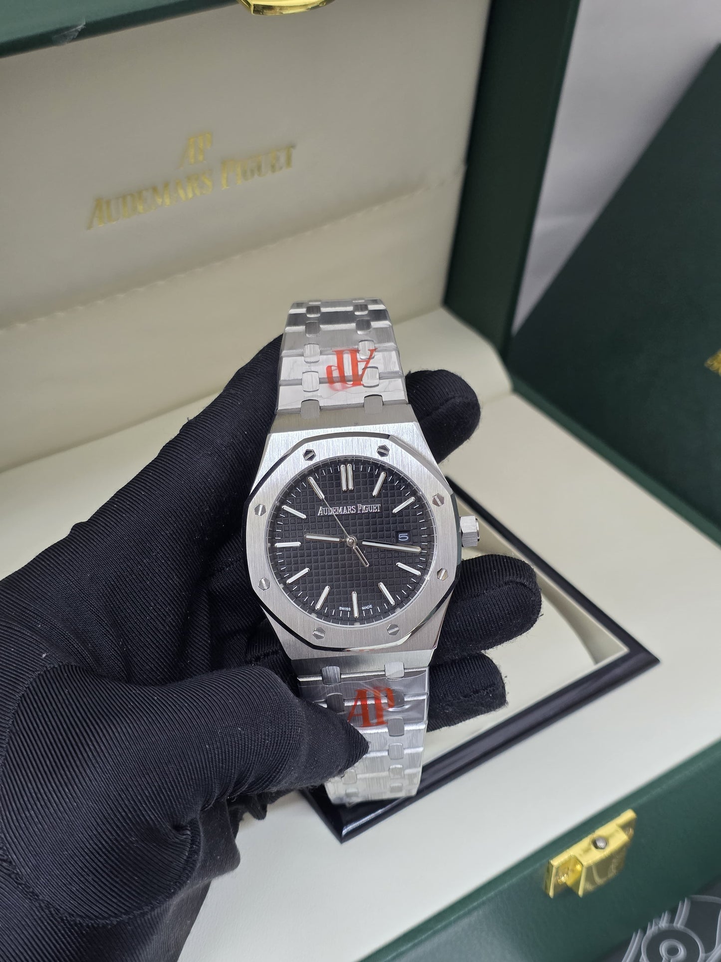 Audemars Piguet | Royal Oak Selfwinding Two Tone Watch – Pink / Gold / Black