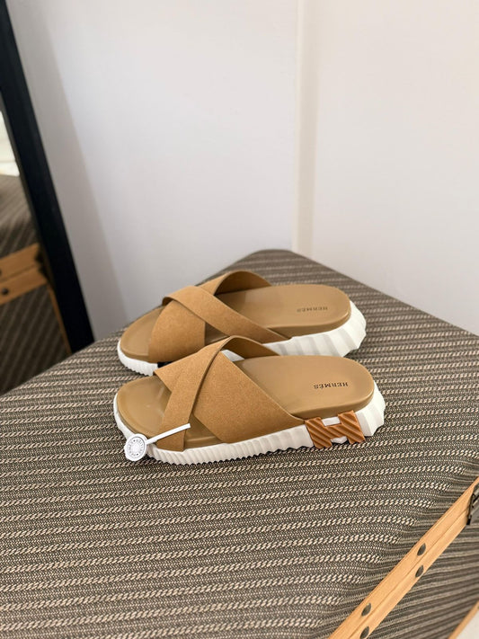 Hermès | Electro Sandals – Gold / White
