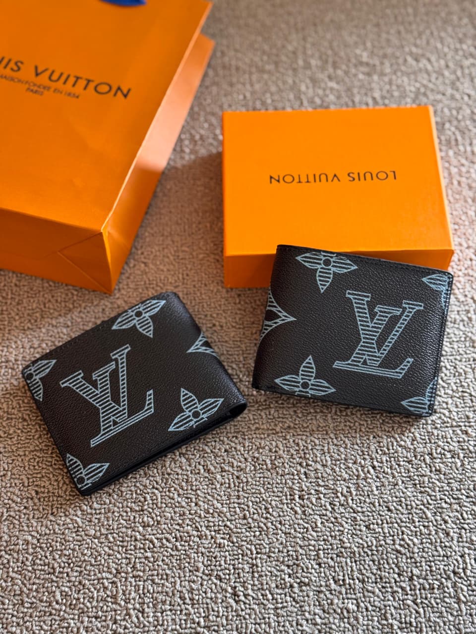 Louis Vuitton | Multiple Eclipse Graffiti Wallet – Black / Multicolor