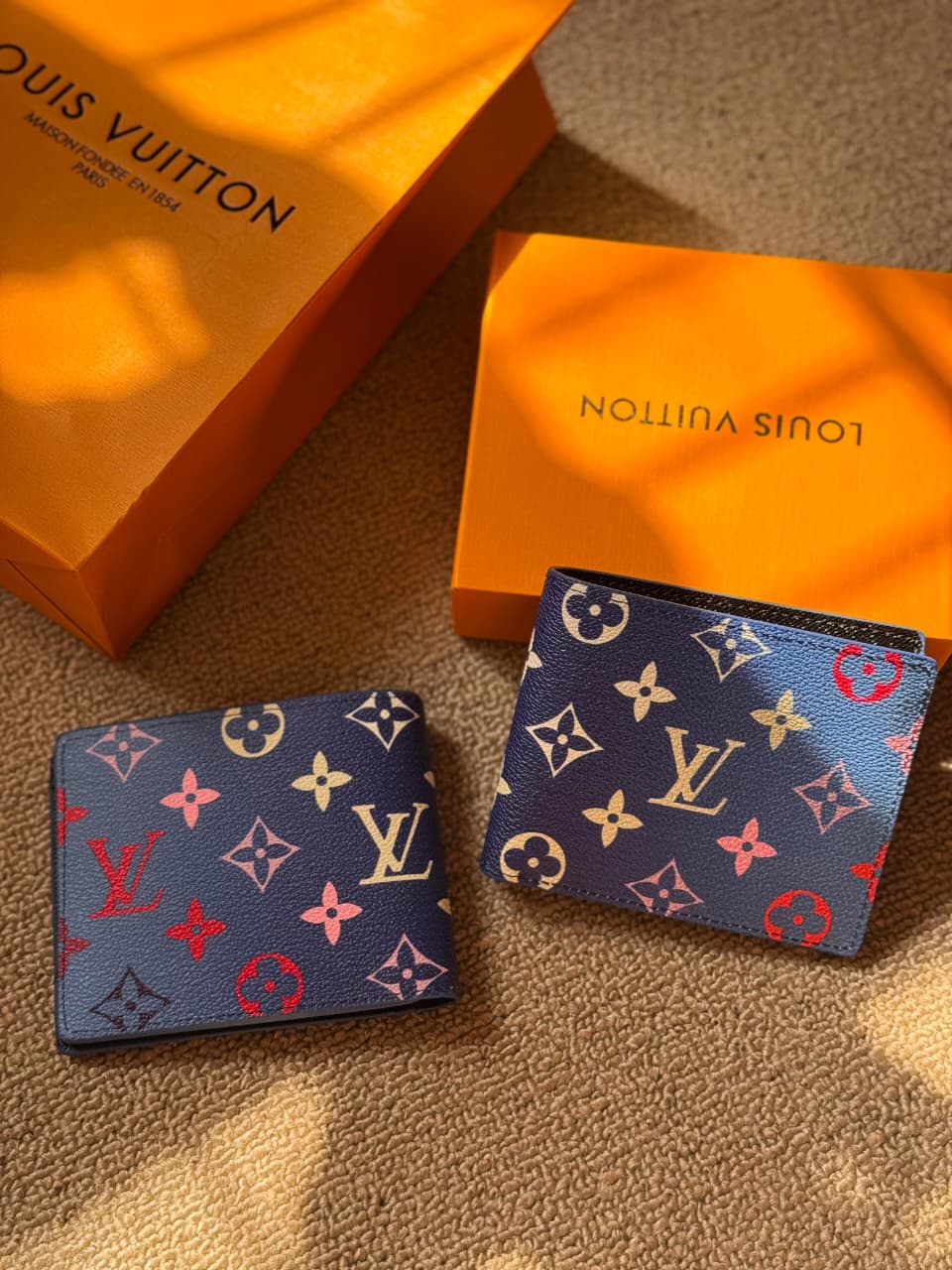 Louis Vuitton | Multiple Chalk Animals Wallet – White / Multicolor