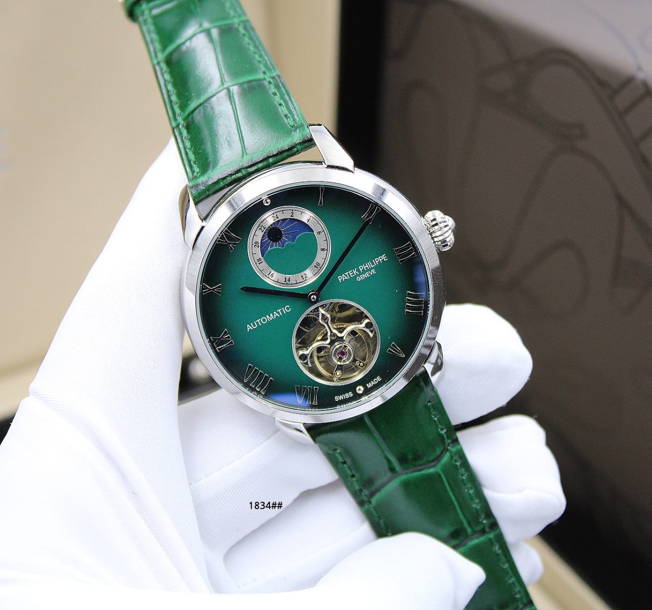 Patek Philippe | Grand Complications Tourbillon Watch – White / Blue