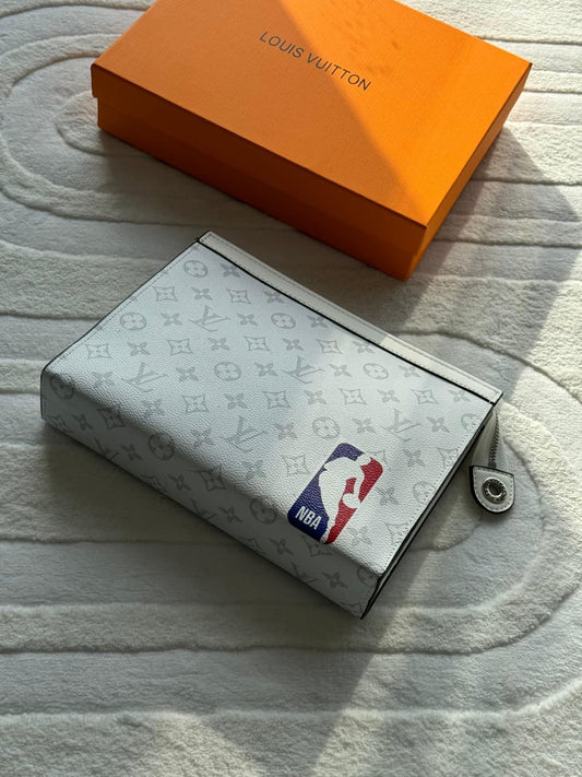 Louis Vuitton | Voyage Grained LV Pouch – Black