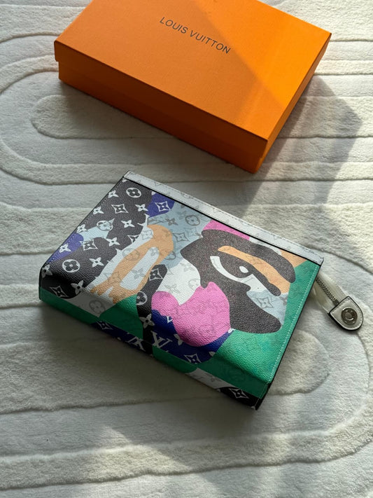Louis Vuttion | Pouch