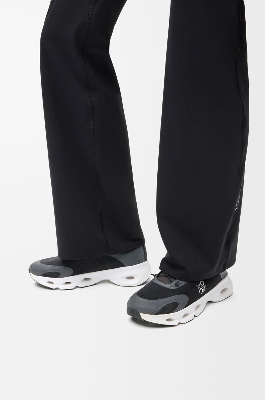 On Cloud | Cloudsolo Loewe Sneakers – Black